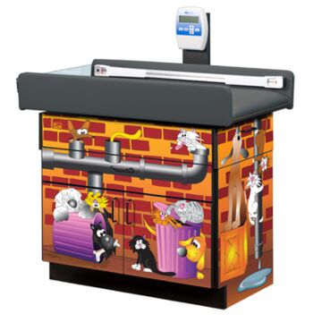 "Alley Cats and Dogs" Scale Table