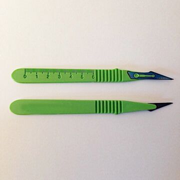 MRI Disposable Non-Magnetic Sterile Scalpels #15 Blade – 4 Pack (MR Conditional to 3T)