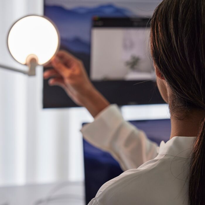 Nova LED Desk light